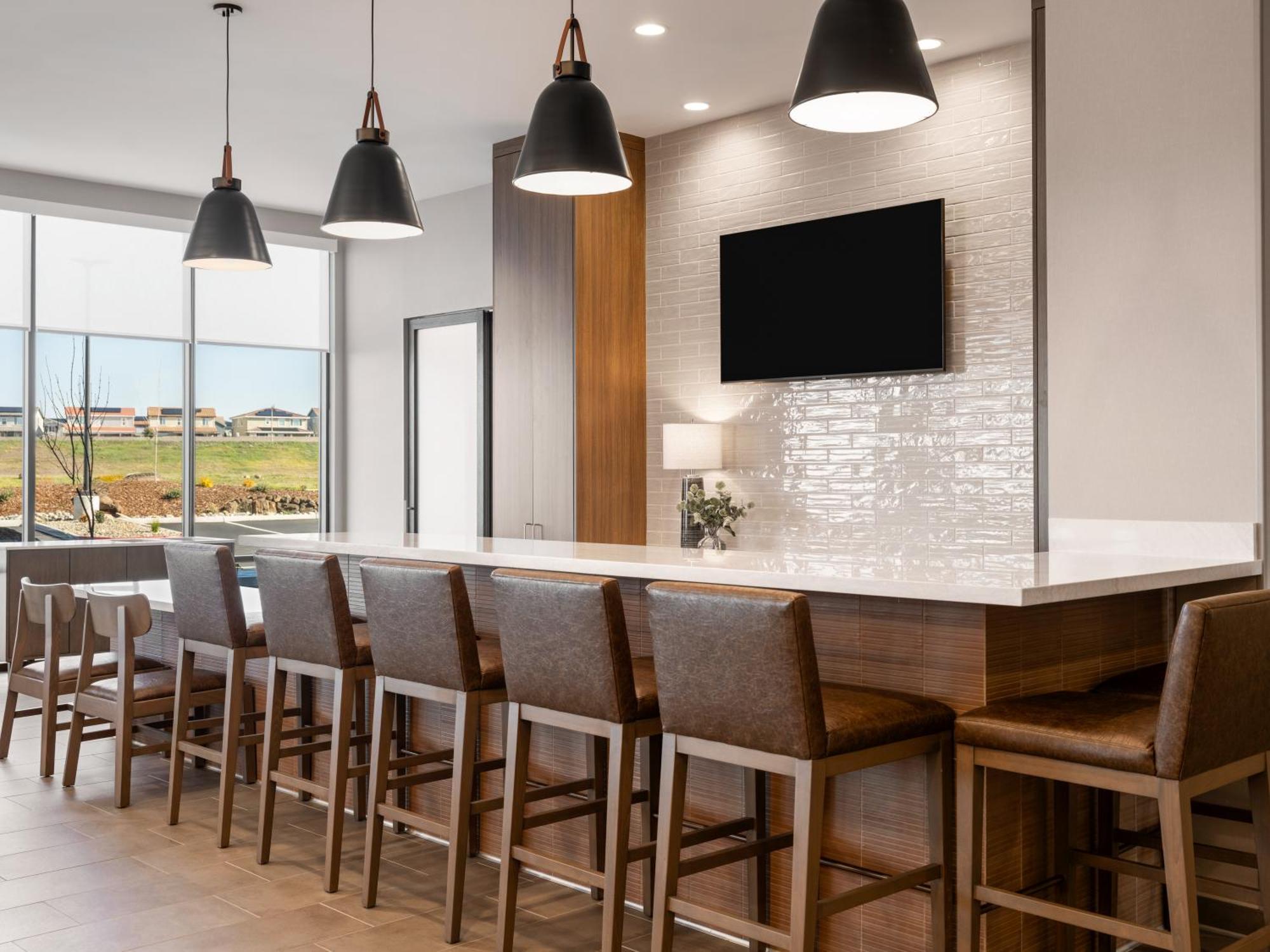 La Quinta Inn And Suites By Wyndham Lincoln Buitenkant foto